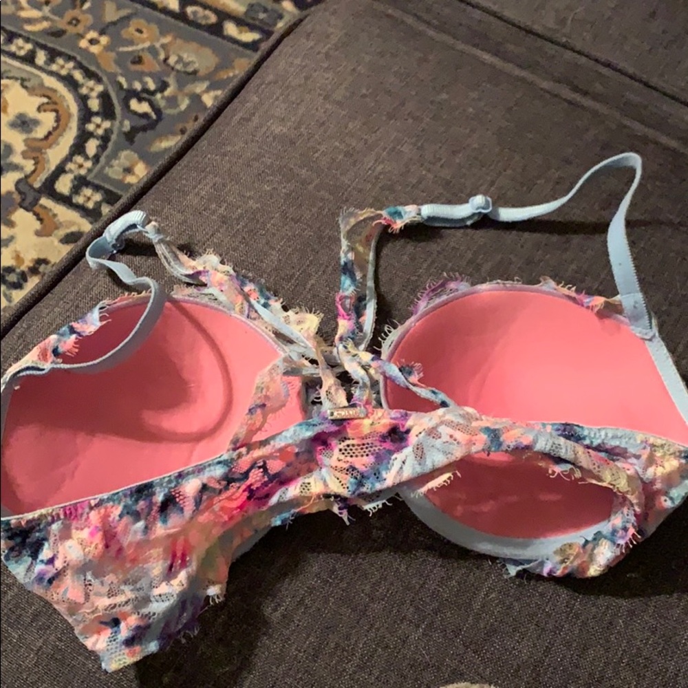 push-up bra - Picture 2 of 2
